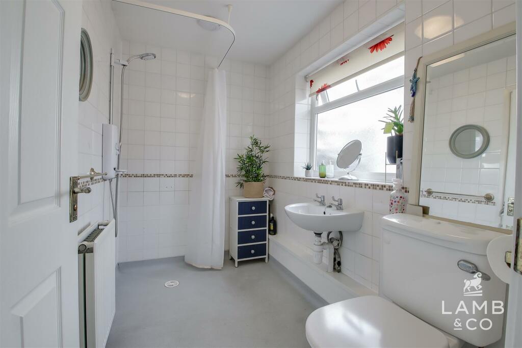 Additional image 11 of London Road, Great Clacton