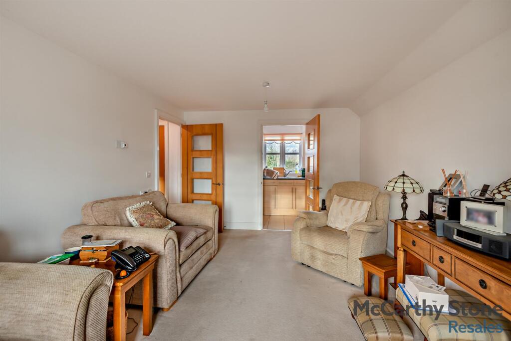 Additional image 10 of Stewart Court, High Street, Epping