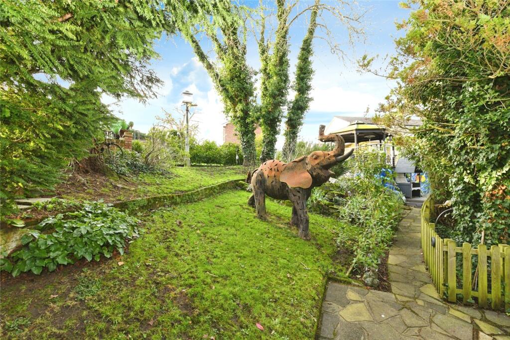 Additional image 32 of Oaklands Close, Braintree, CM77