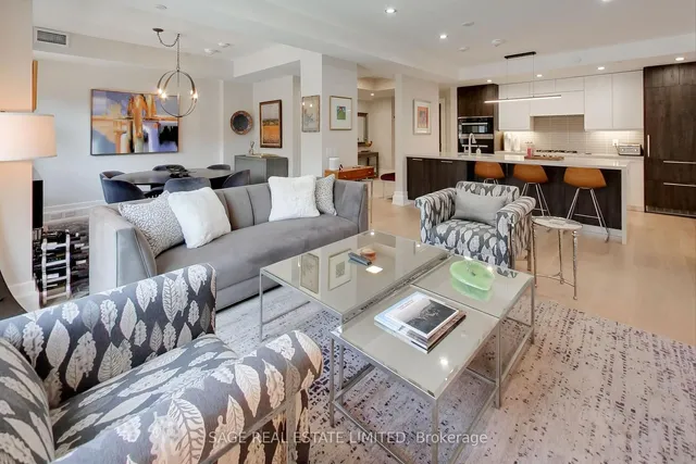 Additional image 13 of 3 Southvale Dr Unit 206