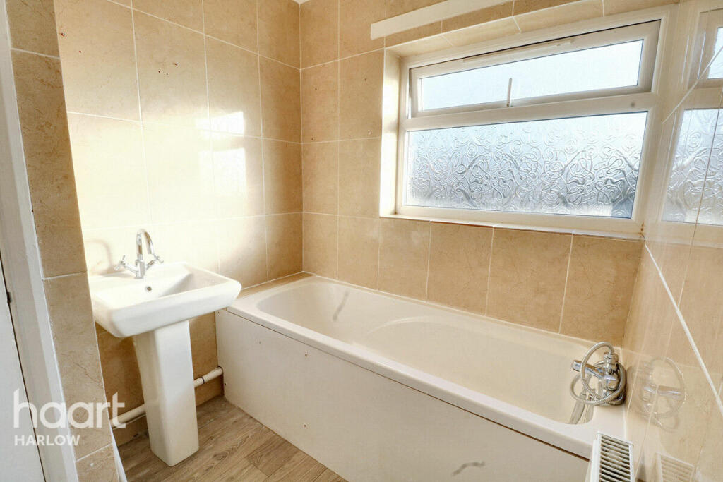 Additional image 11 of Hookfield, Harlow