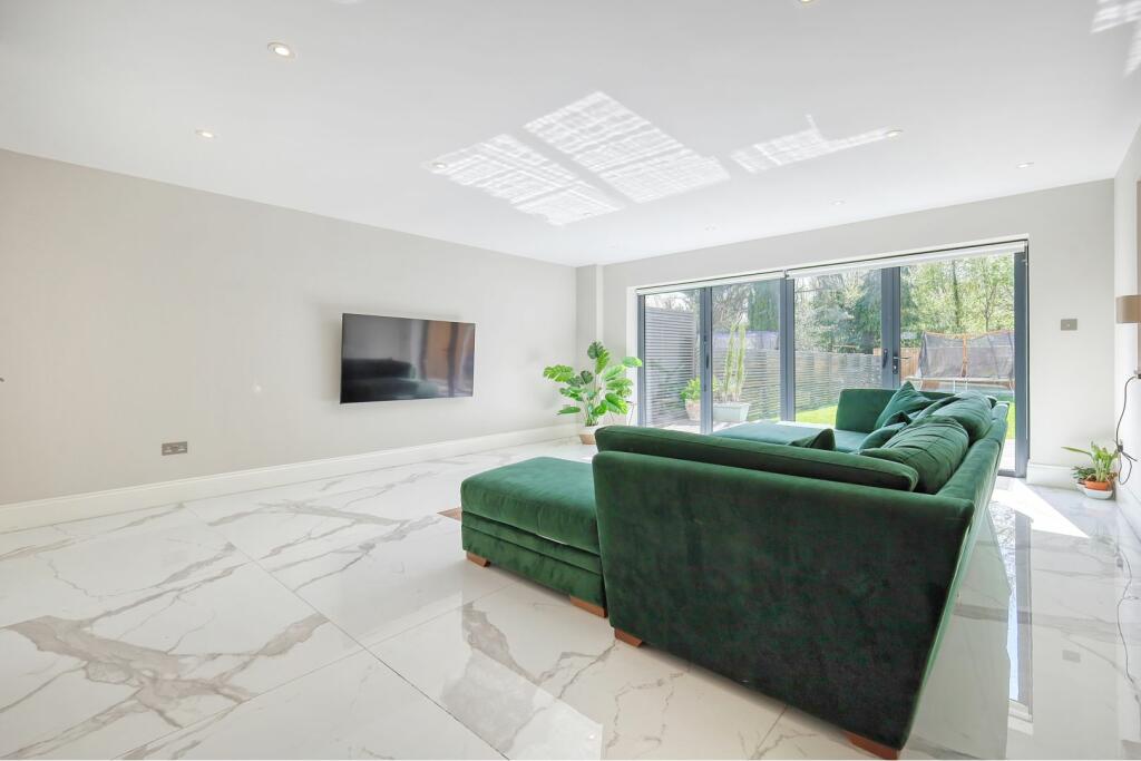 Additional image 4 of Ongar Road, Brentwood, CM15