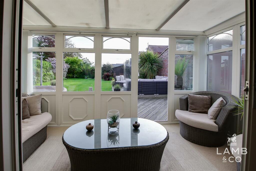 Additional image 25 of Queensway, Holland-On-Sea