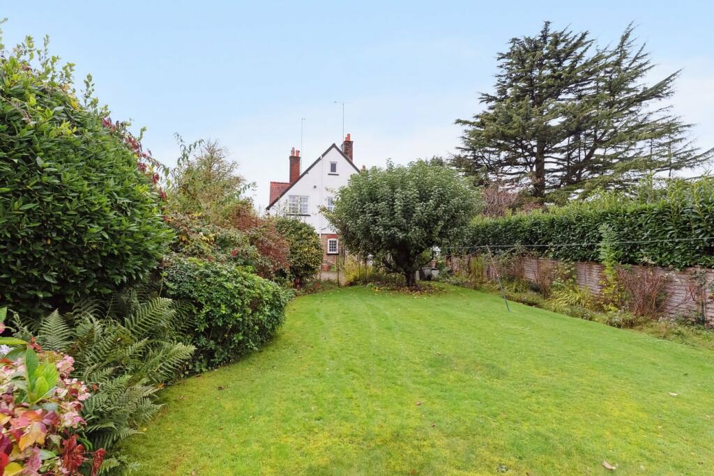 Additional image 20 of Town End, Caterham, CR3