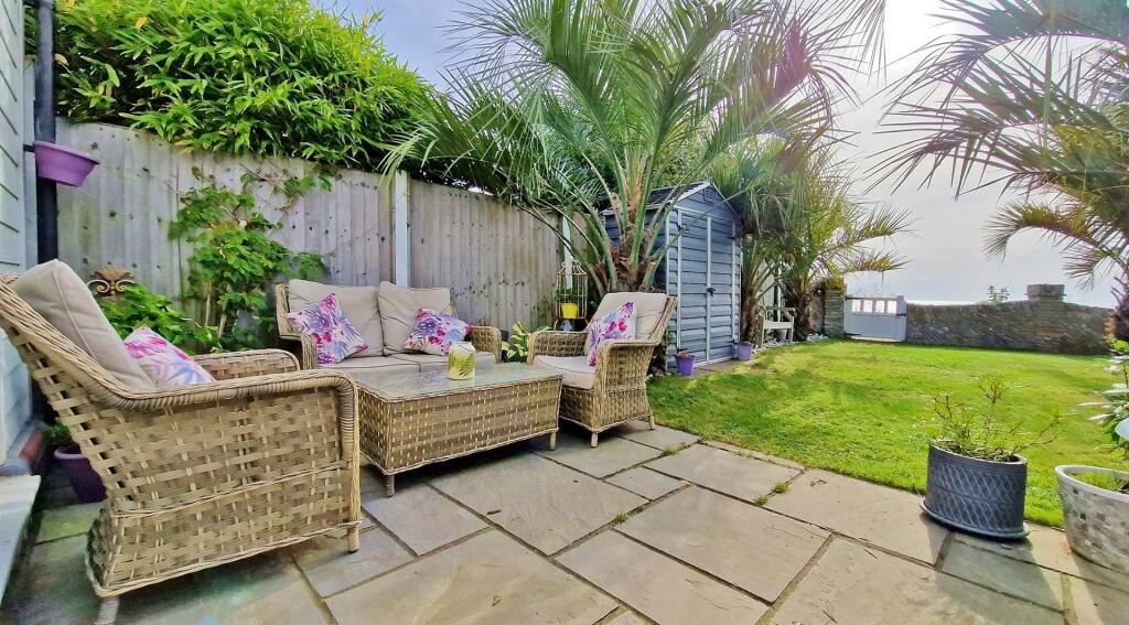 Additional image 39 of The Beach House, Green Lane, Walton On The Naze