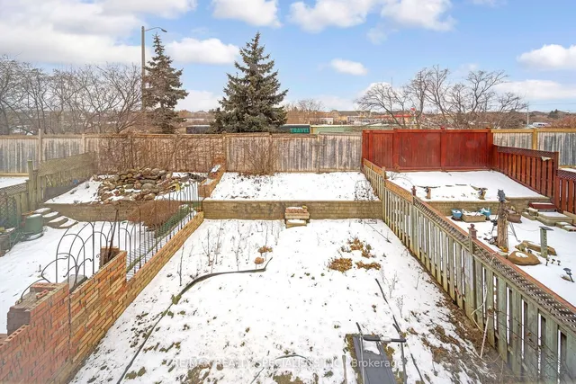 Additional image 28 of 72 Ridgefield Crt