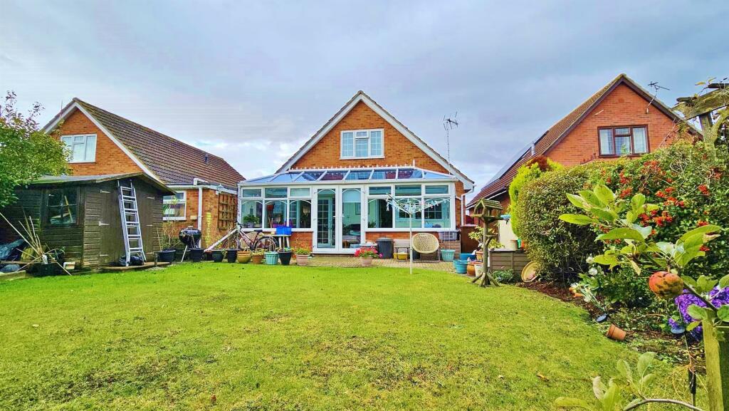 Additional image 23 of Laxton Grove, Great Holland