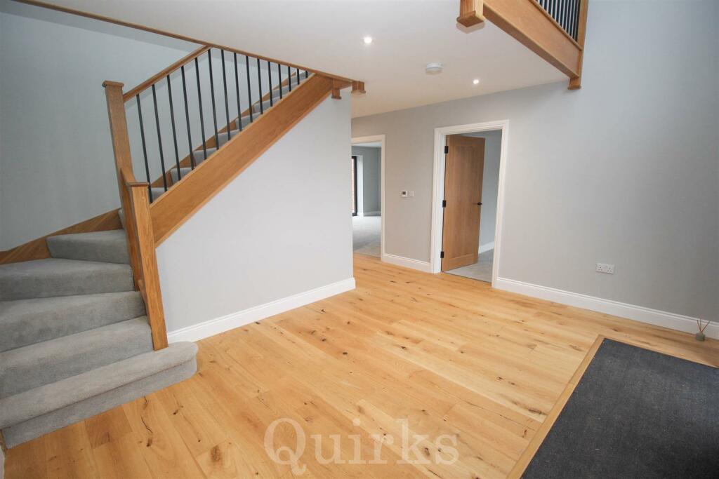 Additional image 15 of Park Lane, Ramsden Heath, Billericay