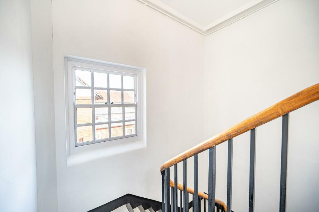 Additional image 8 of High Street, Dunmow