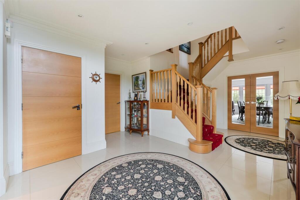 Additional image 9 of High Oaks Close, Coulsdon