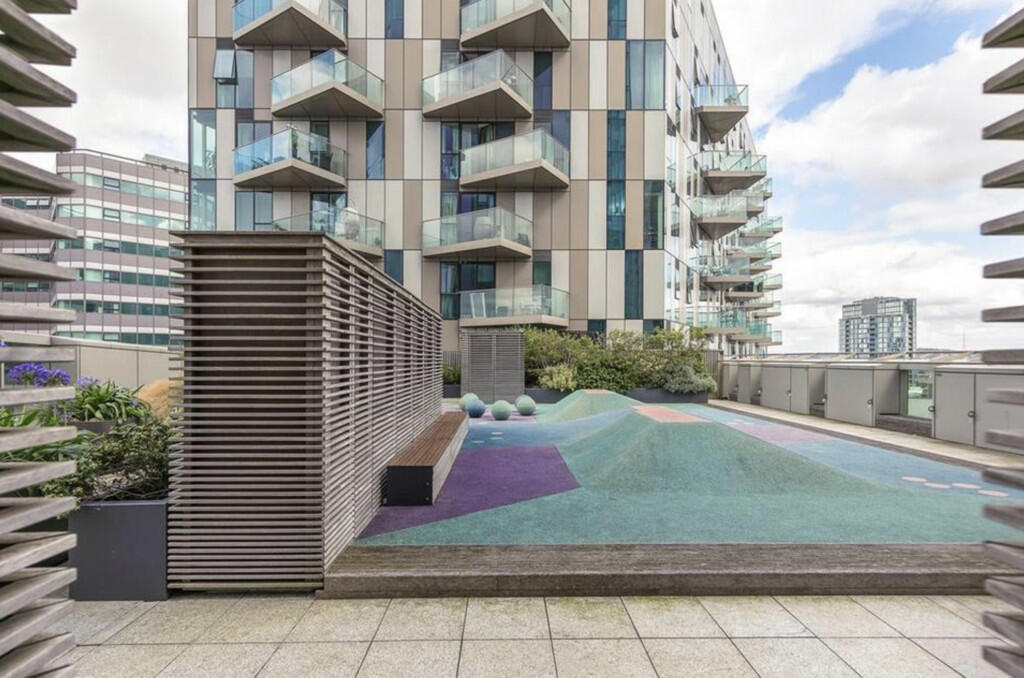 Additional image 14 of Saffron Central Square , East Croydon