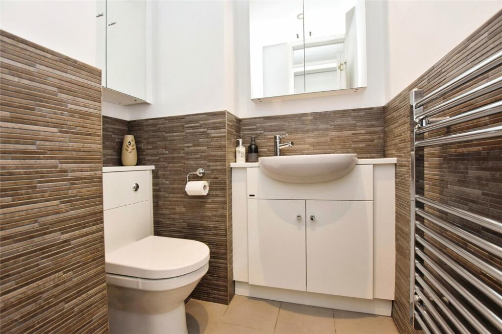 Additional image 10 of Victoria Esplanade, West Mersea, Colchester, Essex, CO5