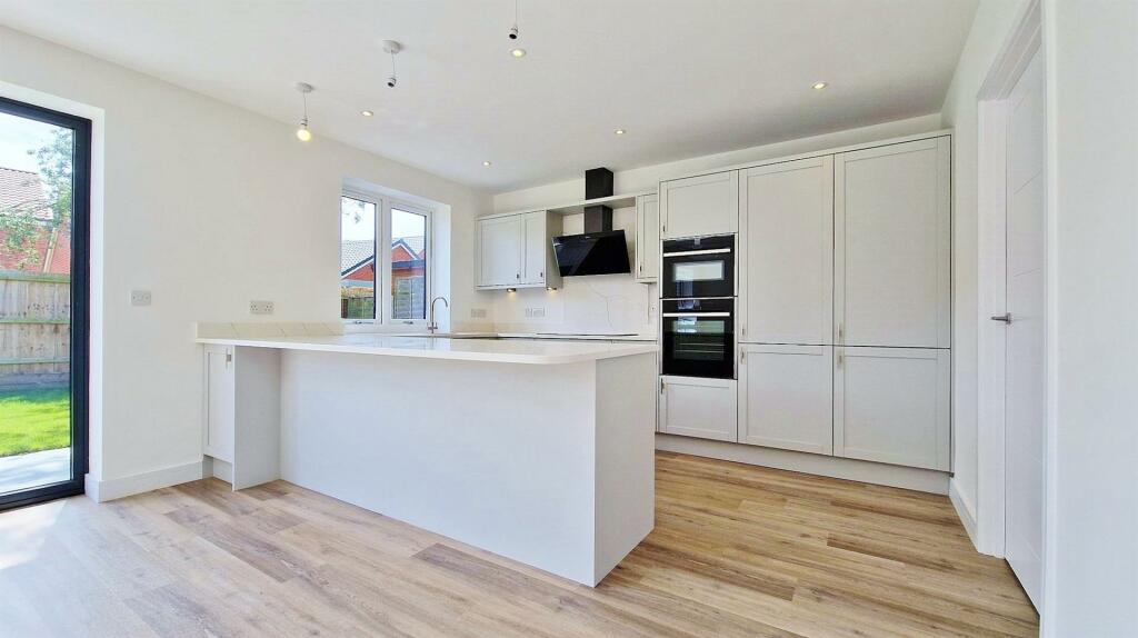 Additional image 7 of Thorpe Road, Kirby Cross