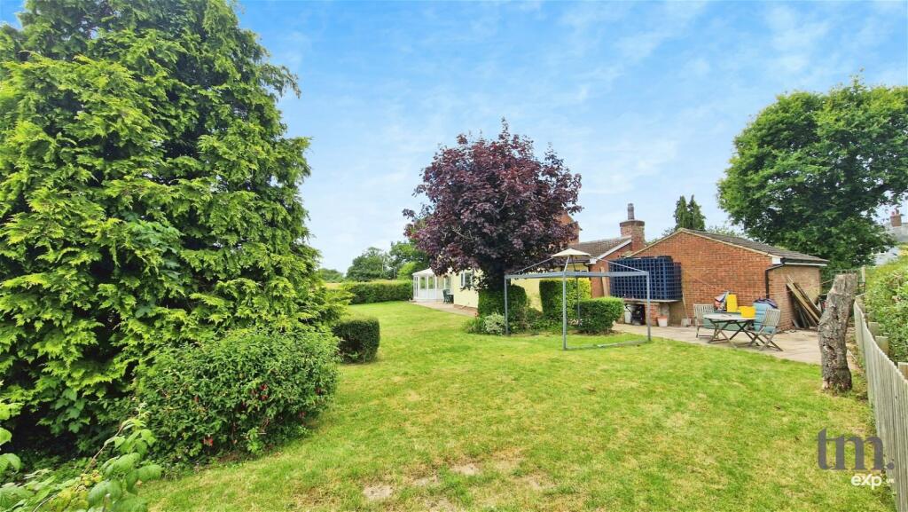 Additional image 19 of High Cross Lane, Little Canfield, Dunmow, CM6 1TD