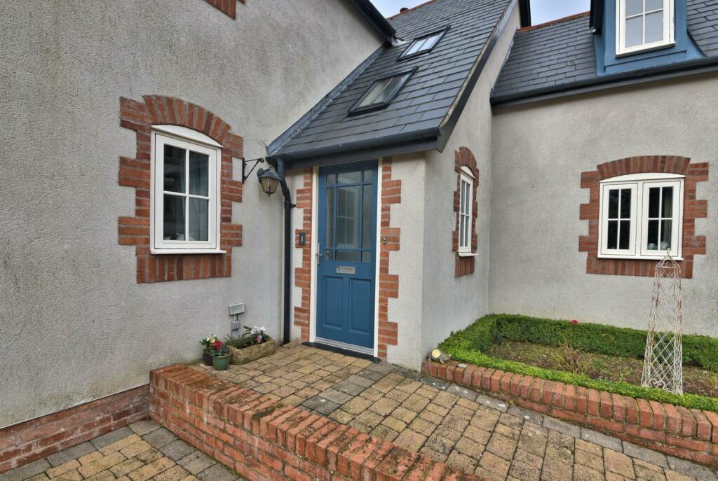 Additional image 24 of Pantasaph