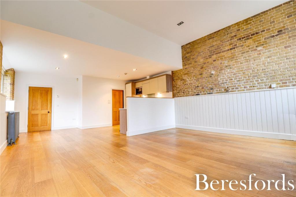 Additional image 4 of Myers Court, The Galleries, CM14