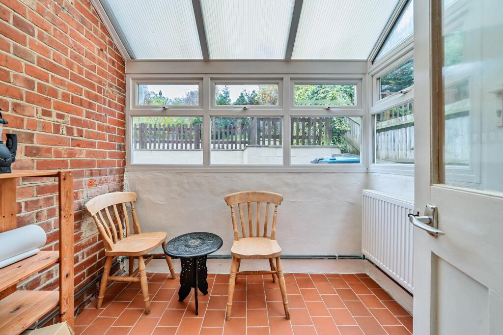 Additional image 6 of Farningham Road, Caterham, CR3