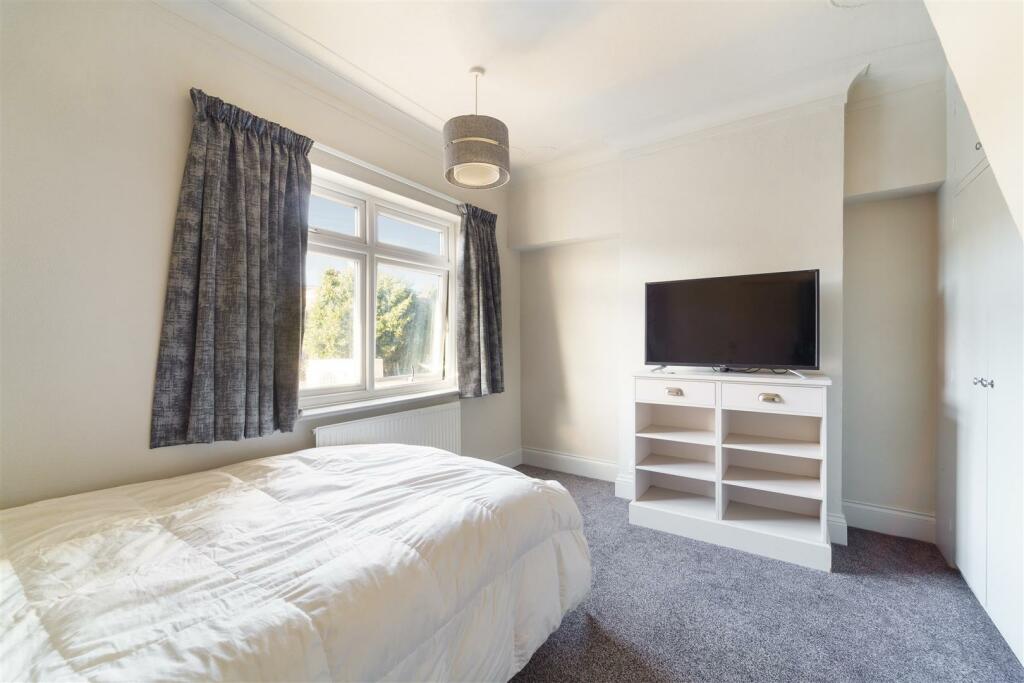 Additional image 12 of Thirsk Road, Mitcham