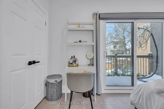 Additional image 21 of 86 Castlefield Ave