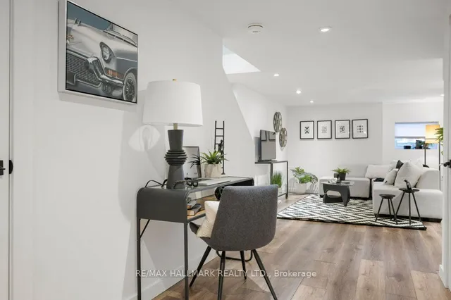 Additional image 31 of 47 Morse St