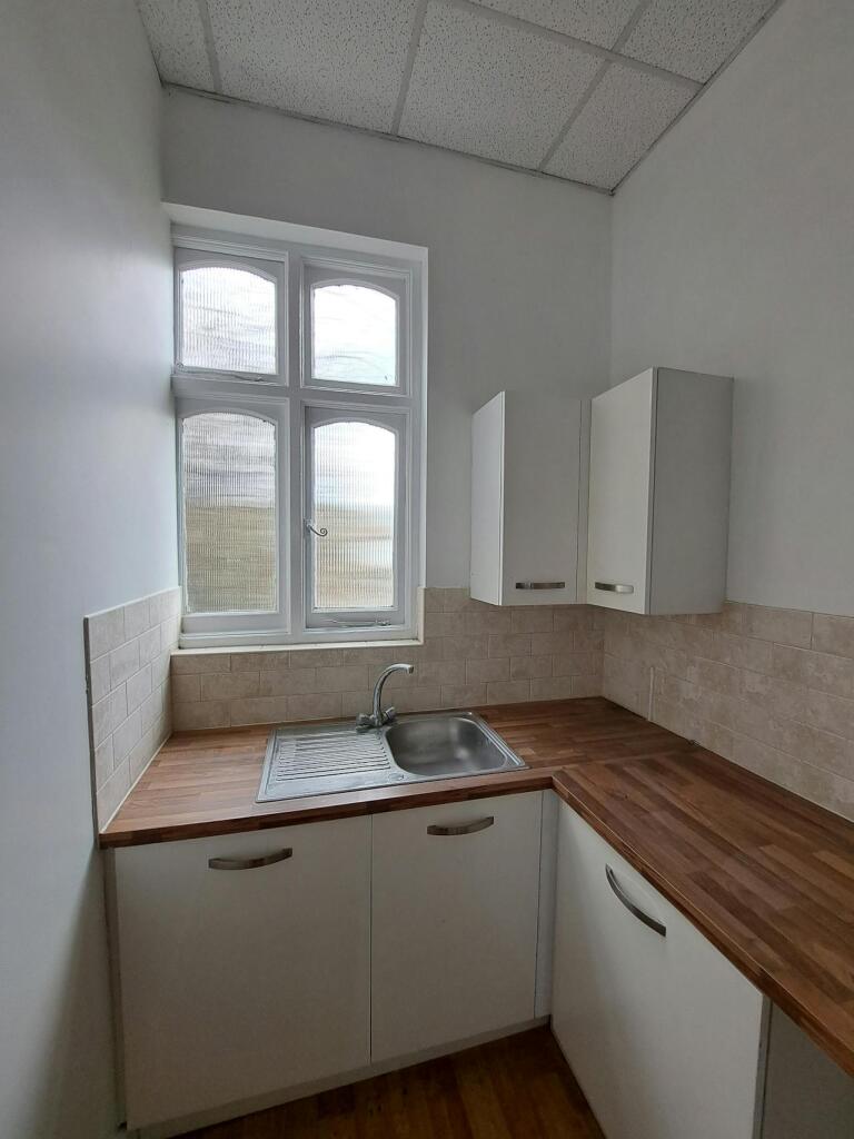 Additional image 5 of Station Avenue, Caterham, CR3 6LB