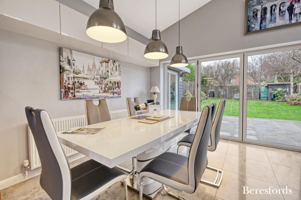 Additional image 9 of Runsell Close, Danbury, CM3