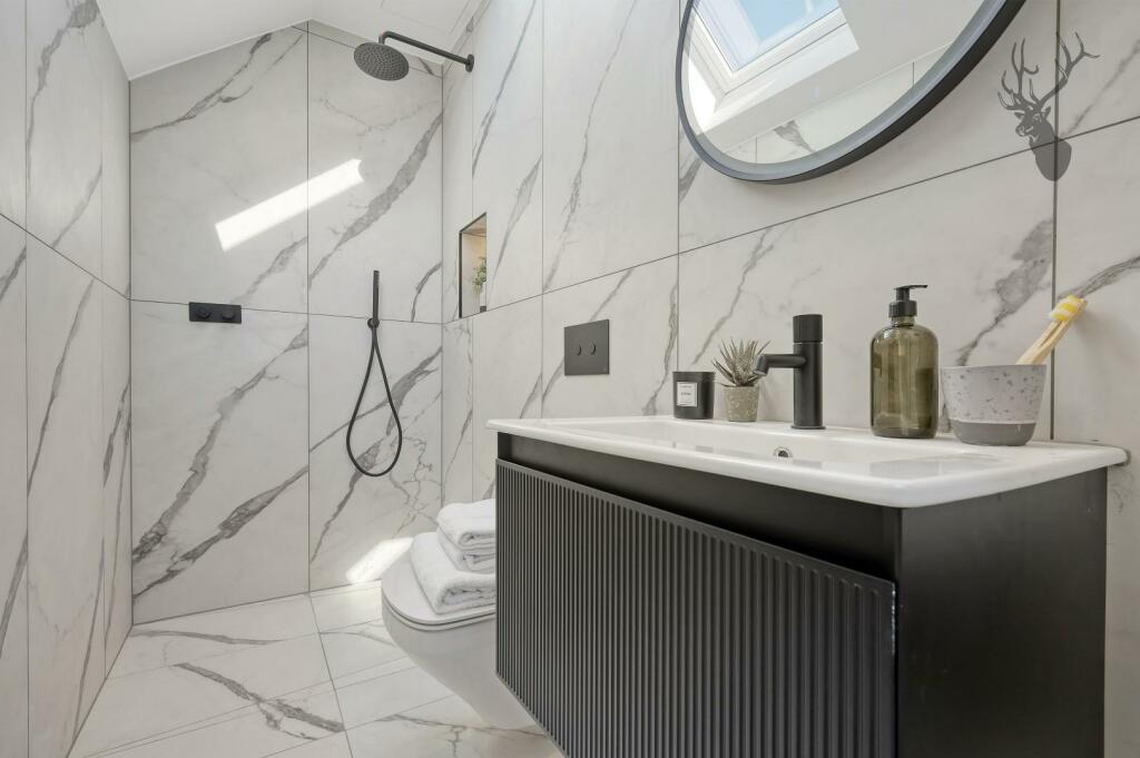 Additional image 19 of The Bramlings, Epping