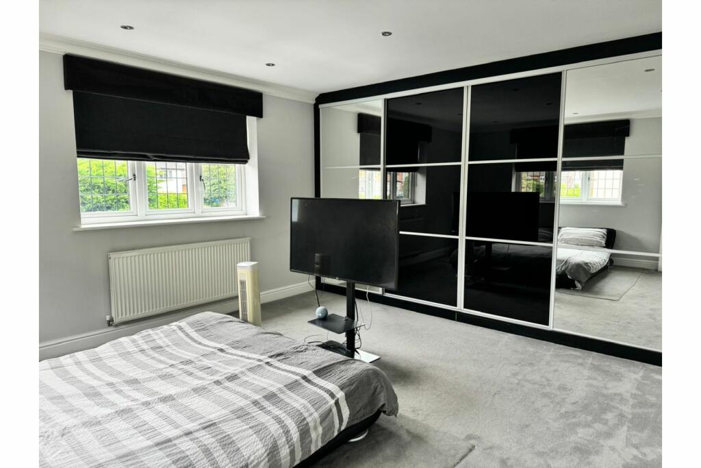 Additional image 20 of Mountnessing Road, Billericay, CM12