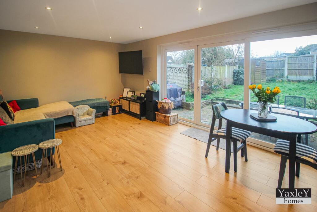 Additional image 14 of Barnardiston Way, Witham