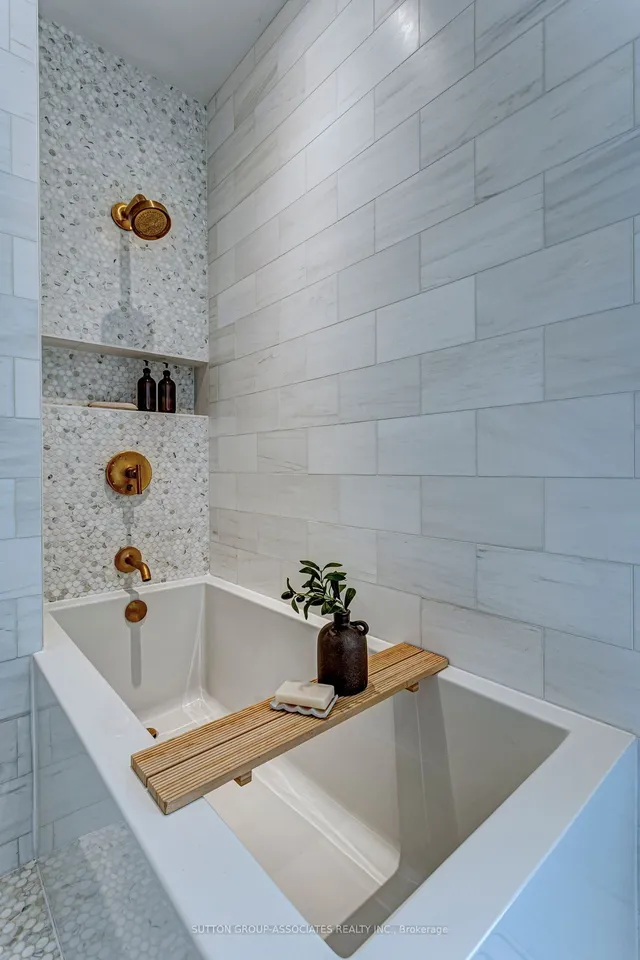 Additional image 24 of 74 fern Ave