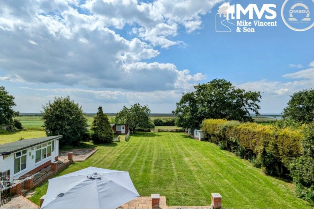 Additional image 18 of Dumont Avenue, St Osyth Village