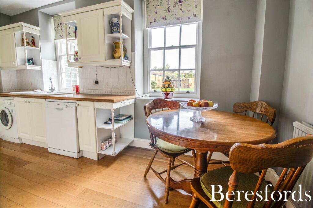 Additional image 9 of Huskards, Back Lane, CM4