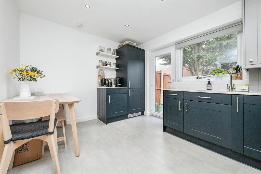 Additional image 7 of California Close, Colchester