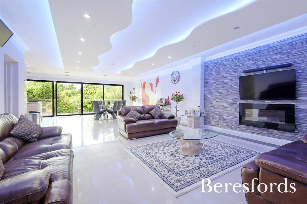 Additional image 3 of Ingrave Road, Brentwood, CM15