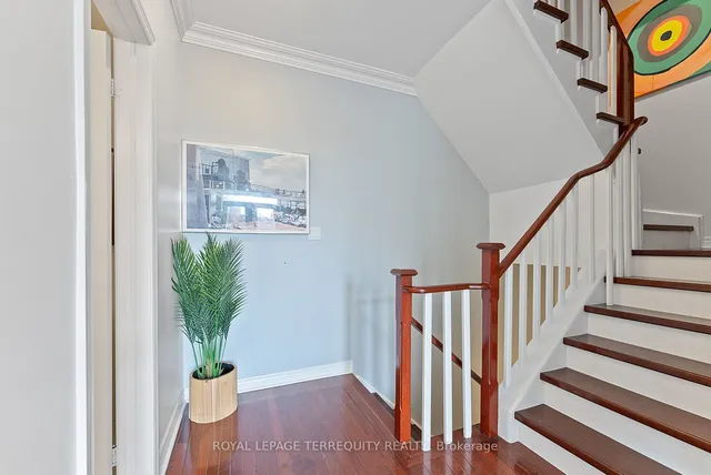 Additional image 3 of 60 Carr St Unit 11