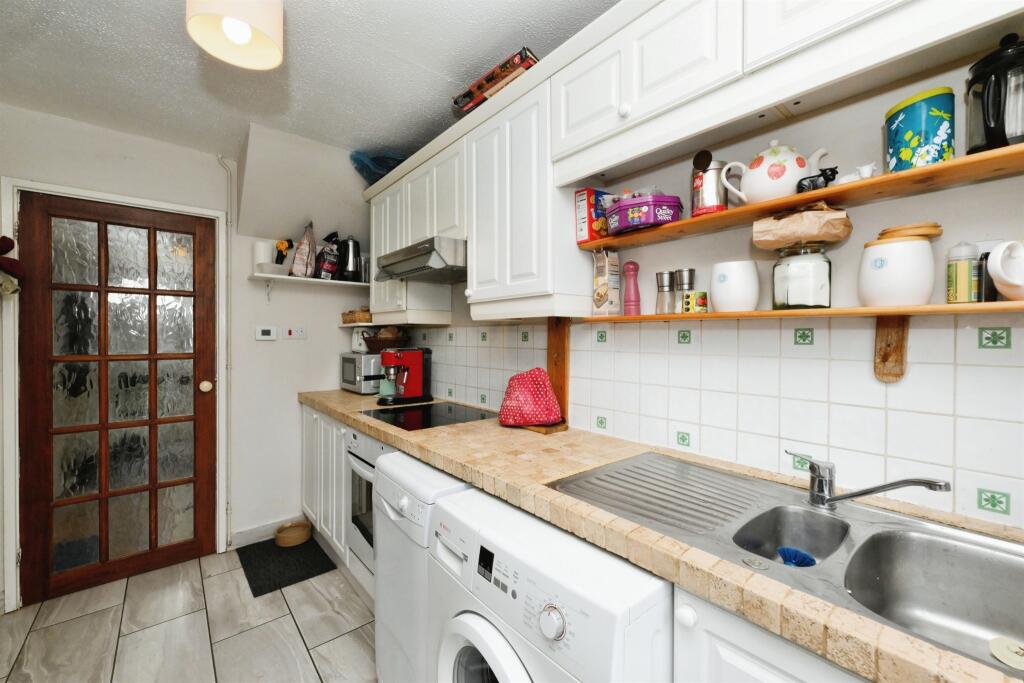 Additional image 3 of Finchmoor, Harlow