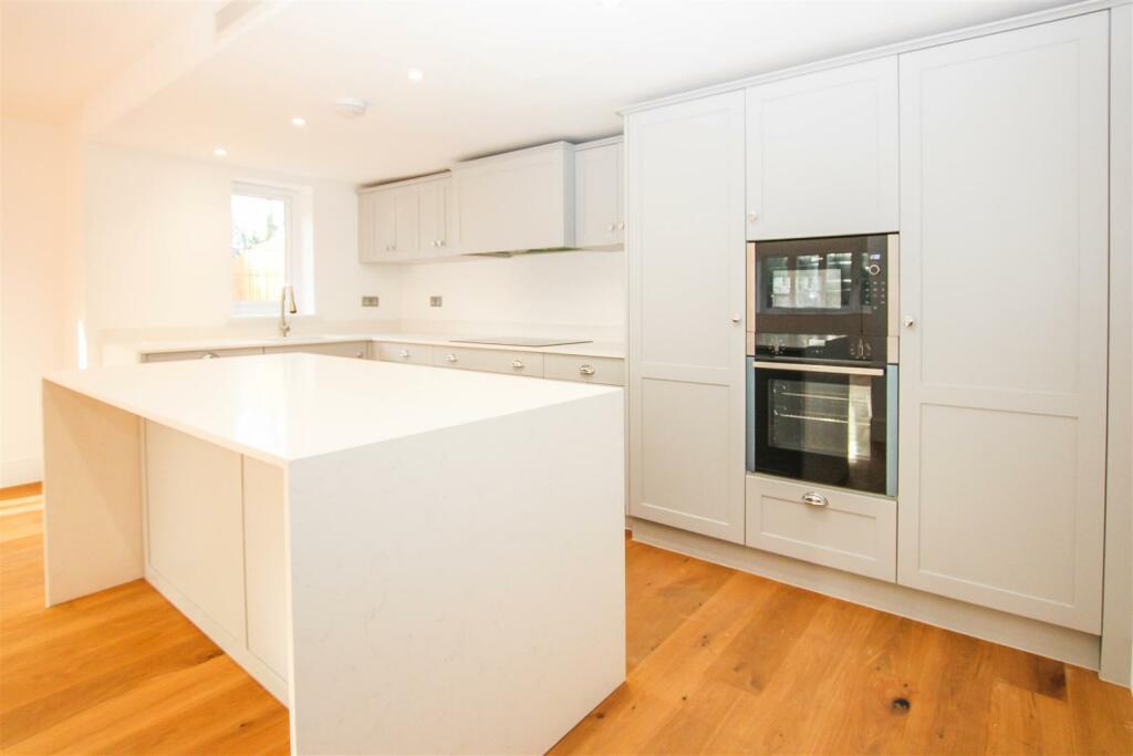 Additional image 6 of Shenfield Road, Shenfield, Brentwood