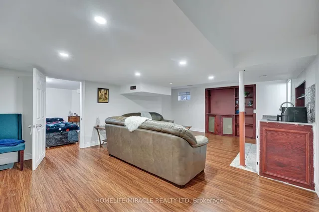 Additional image 36 of 45 Nottingham Cres