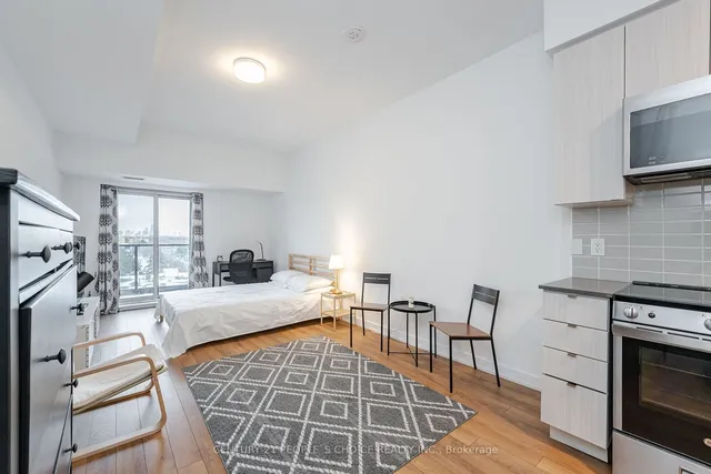 Additional image 16 of 2433 Dufferin St Unit 715