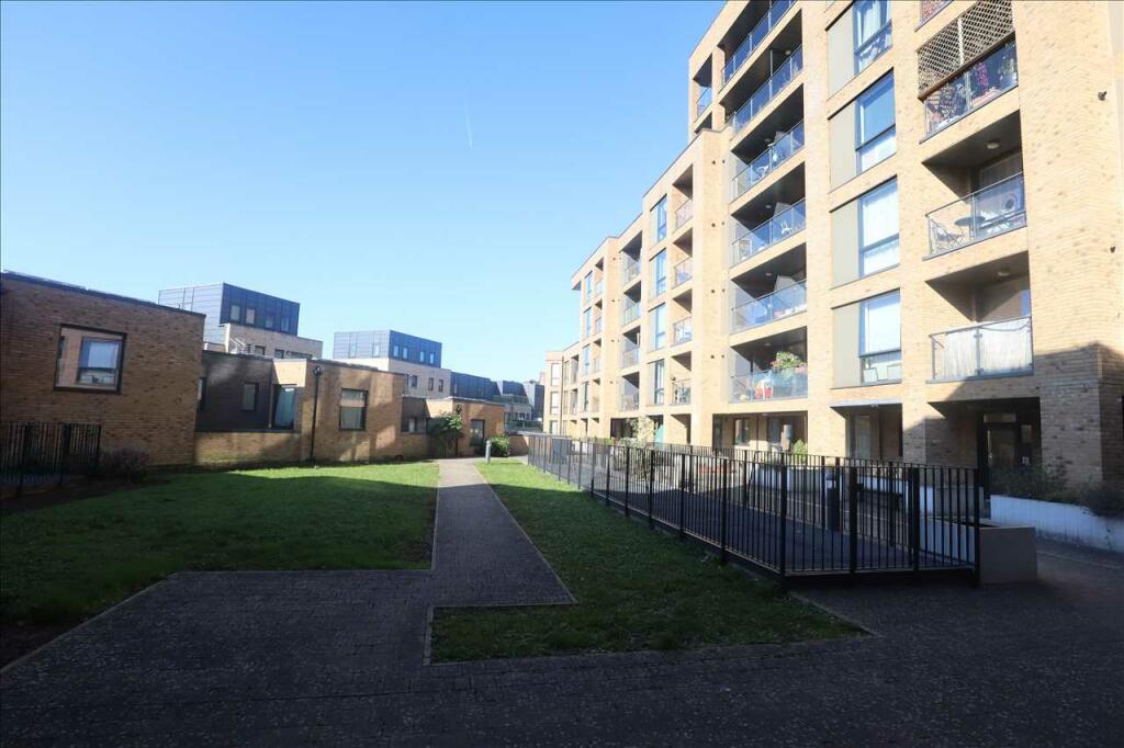 Additional image 13 of Leaden Hill