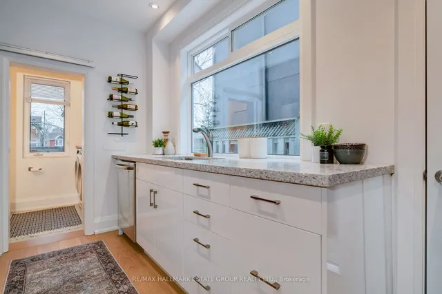 Additional image 11 of 237 Rhodes Ave