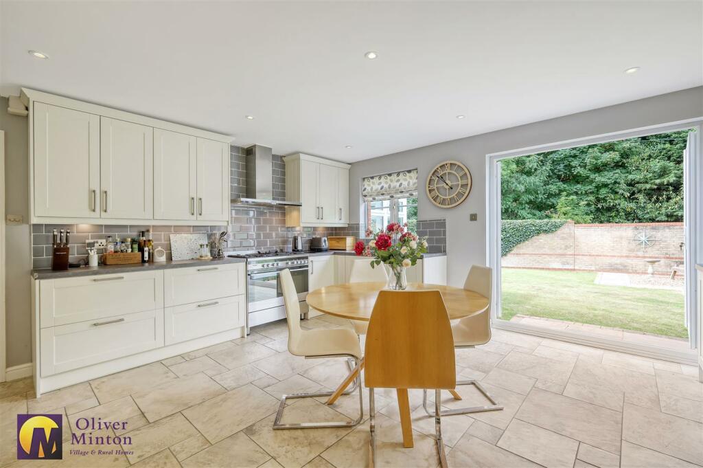 Additional image 17 of Little Brook Road, Roydon