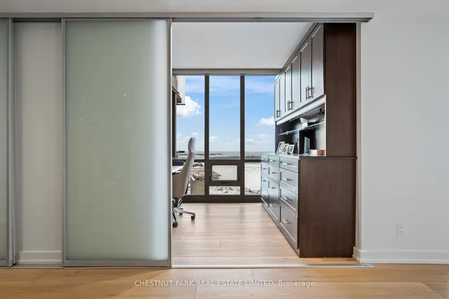 Additional image 5 of 33 Mill St Unit 2604