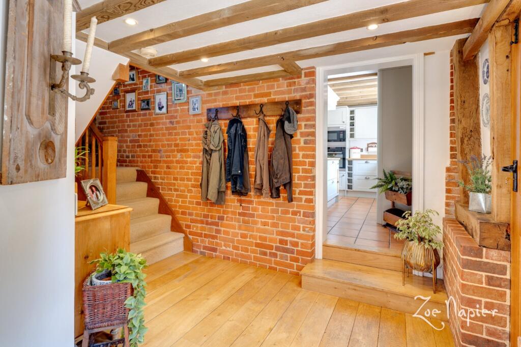 Additional image 18 of Bocking