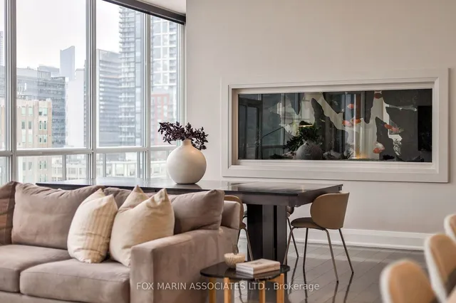 Additional image 17 of 478 King St Unit PH-02