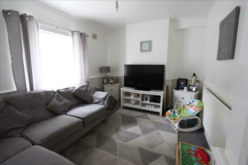 Additional image 2 of Earls Gardens, Ellesmere Port