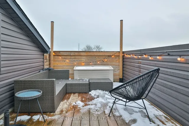 Additional image 32 of 1331 Gerrard St Unit 8