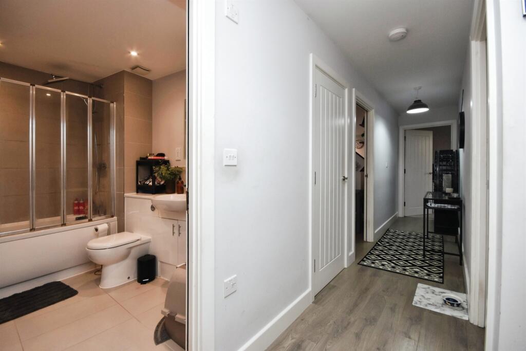 Additional image 9 of High Street, Braintree