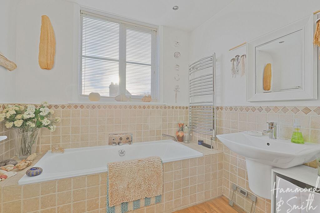 Additional image 14 of Lindsey Street, Epping, CM16