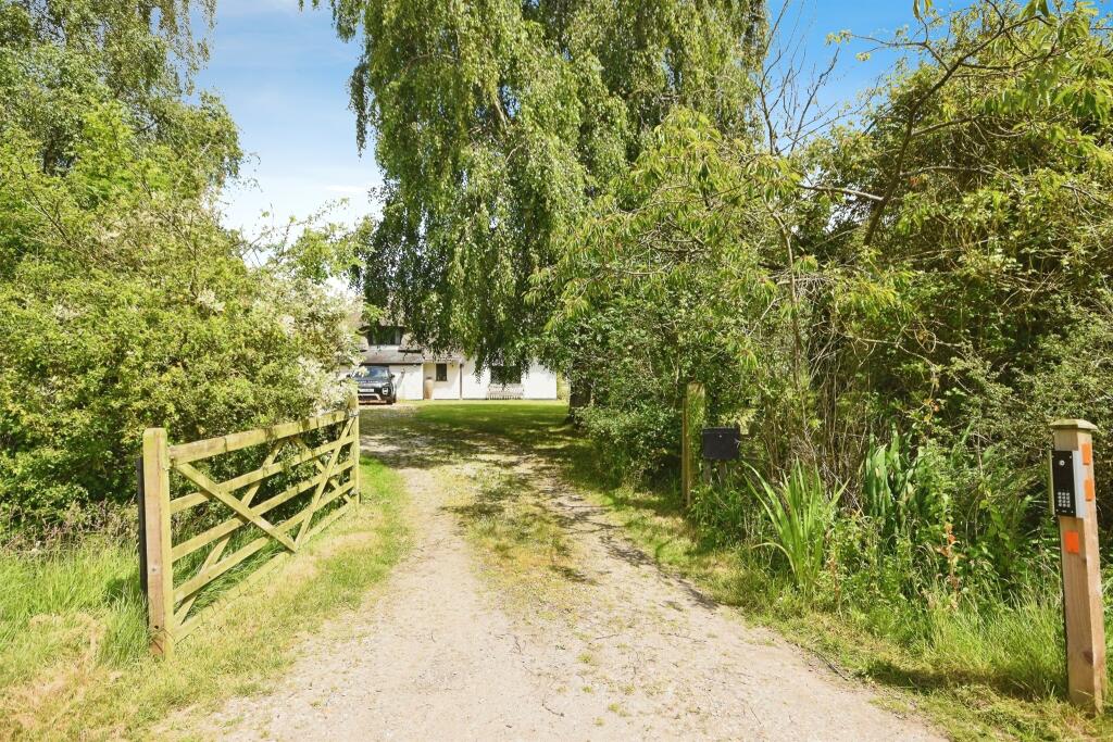 Additional image 16 of Hedingham Road, Blackmore End, Braintree